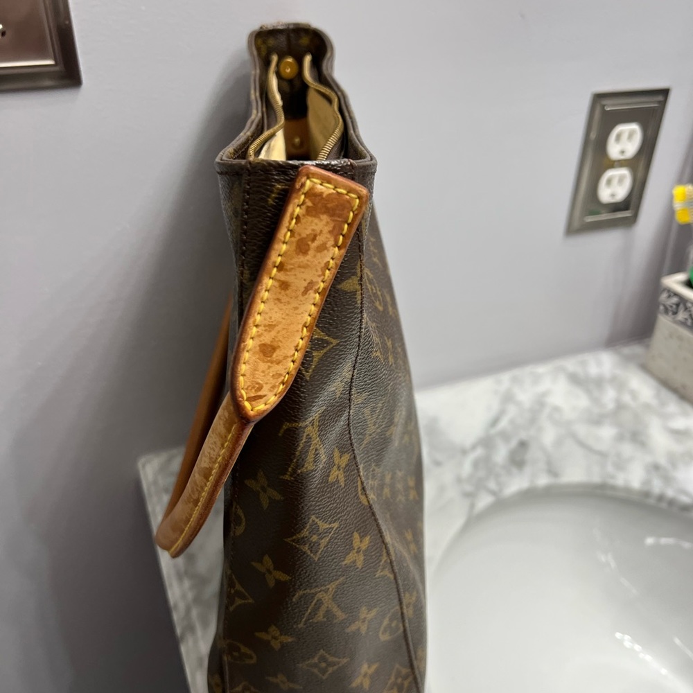 Authentic Louis Vuitton Monogram Looping Zip Hobo… - image 2